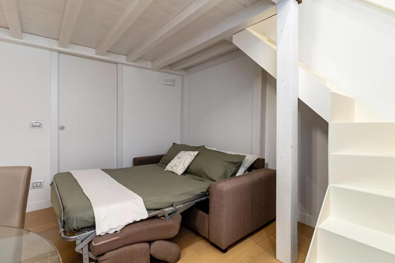 Charming Loft Fashion & Design Tortona District Apartment Milan Italy
